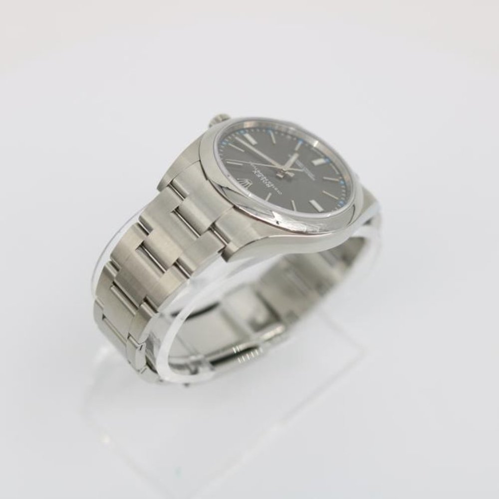 Rolex Silver Oyster Perpetual - Picture 4 of 11
